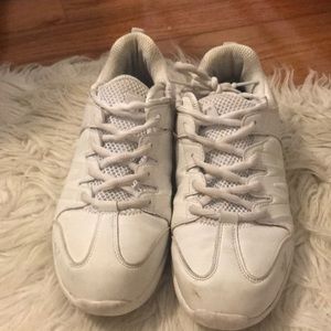Varsity Cheerleading shoes